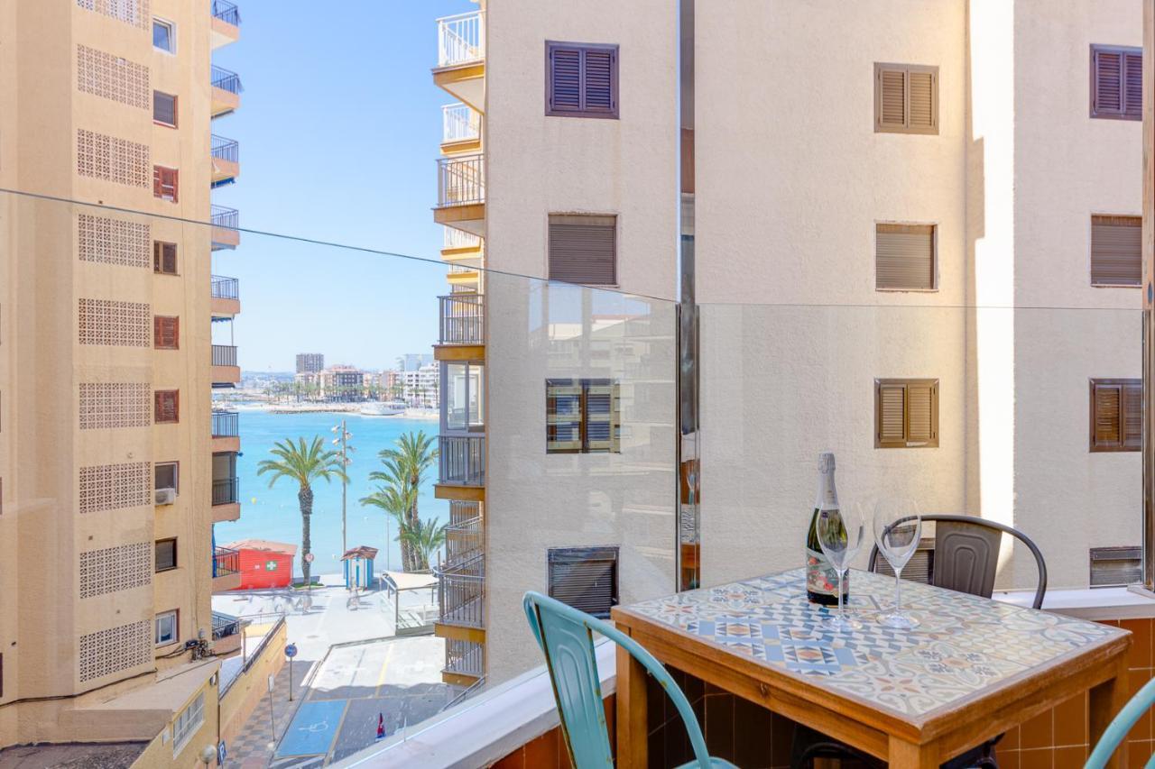 Bergantin Sea View Apartment Torrevieja Eksteriør billede